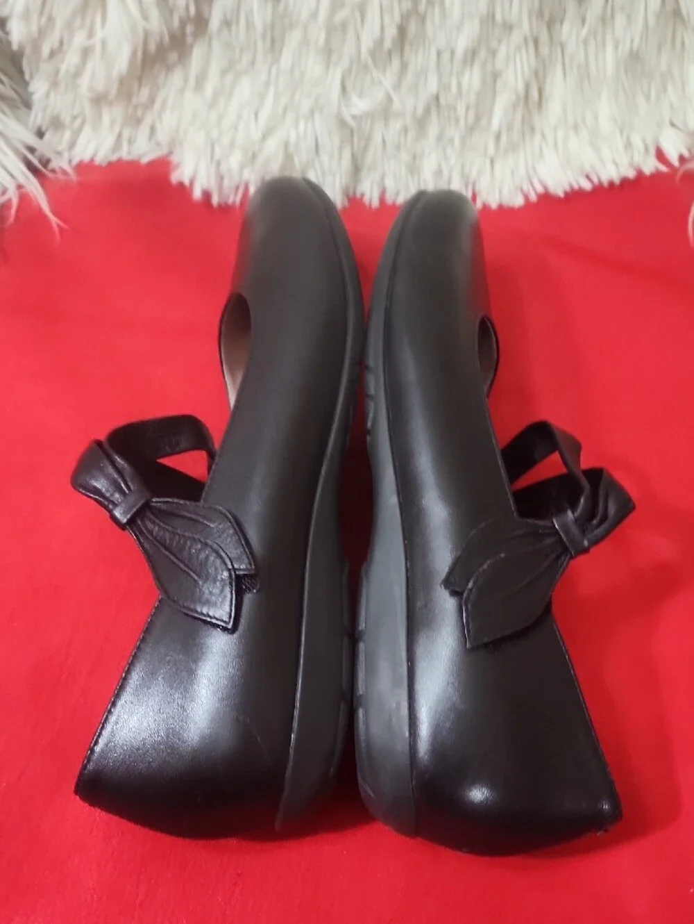 Abeo Talia Neutral Black Bow-Strap Comfort Flats